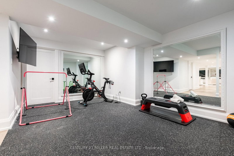 2458 Meadowood Oakville,ON L6L 1V6 — Photo 36