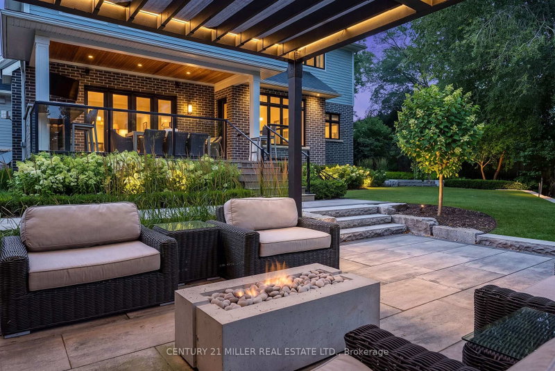 2458 Meadowood Oakville,ON L6L 1V6 — Photo 39