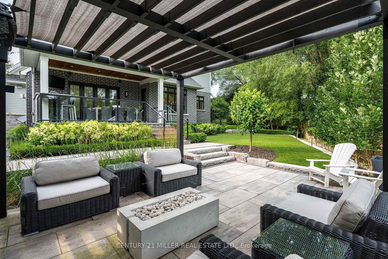 2458 Meadowood Oakville,ON L6L 1V6 — Photo 47