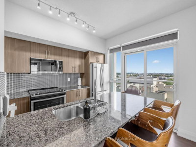 55 Speers Road • #LPH04 (1804) • Oakville, ON photo 5