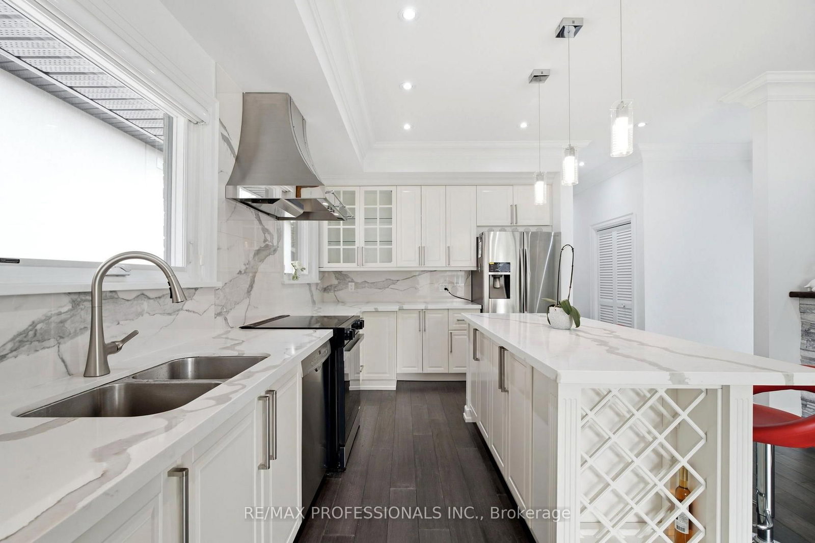 77 Cronin Drive • Toronto, ON photo 6