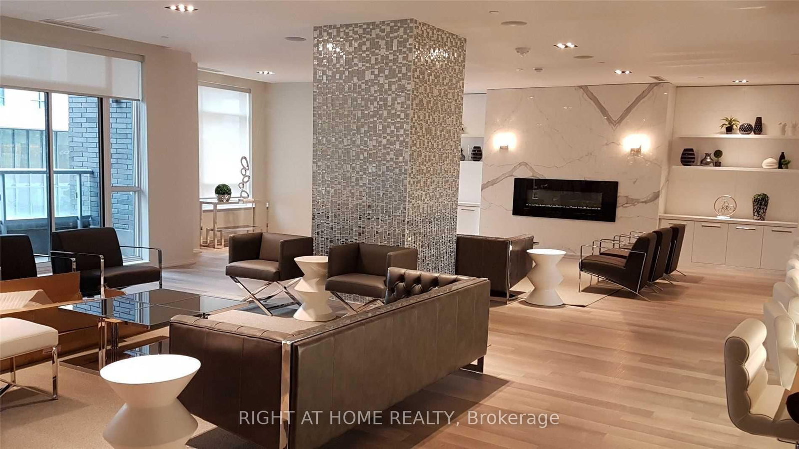 56 Annie Craig Toronto,ON M8V 0C8 — Photo 14