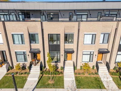 60 Lou Parsons Way Dr #TH 85, Mississauga