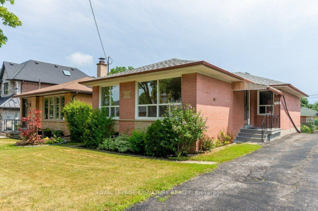 Property at 17 Risdon