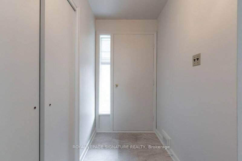 17 Risdon Court