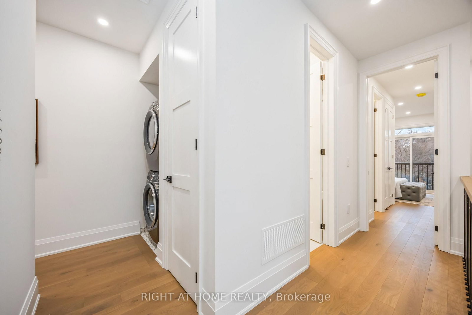34A Morningside Avenue • Toronto, ON photo 10