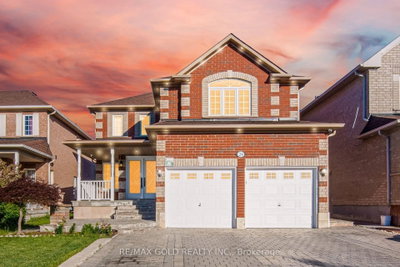 24 Whitehouse Crescent