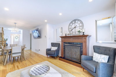 2256 MARGOT Street • Oakville, ON photo 8