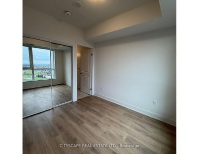 Unit 1410 — 202 Burnhamthorpe Road E — photo 6