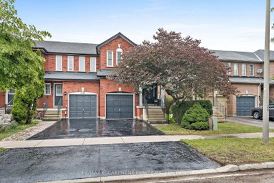 3-bed Townhouse · 5111 SILVERCREEK Dr