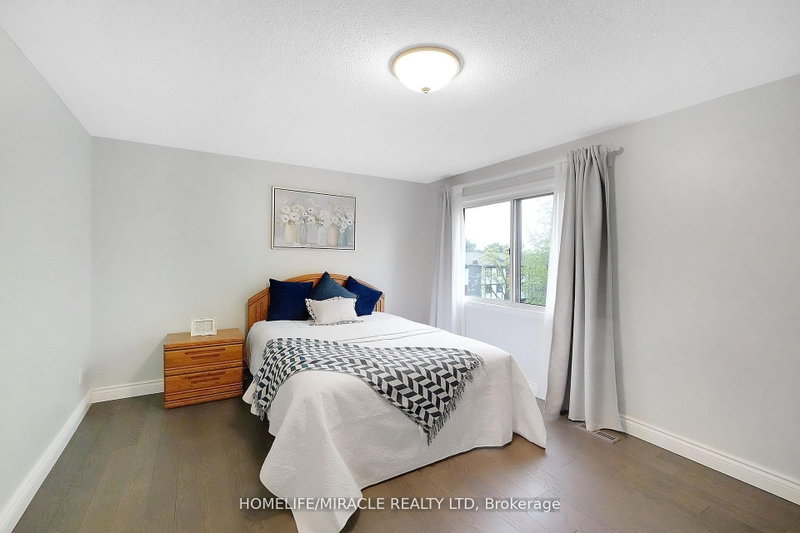 4165 Fieldgate Mississauga,ON L4W 2M9 — Photo 21