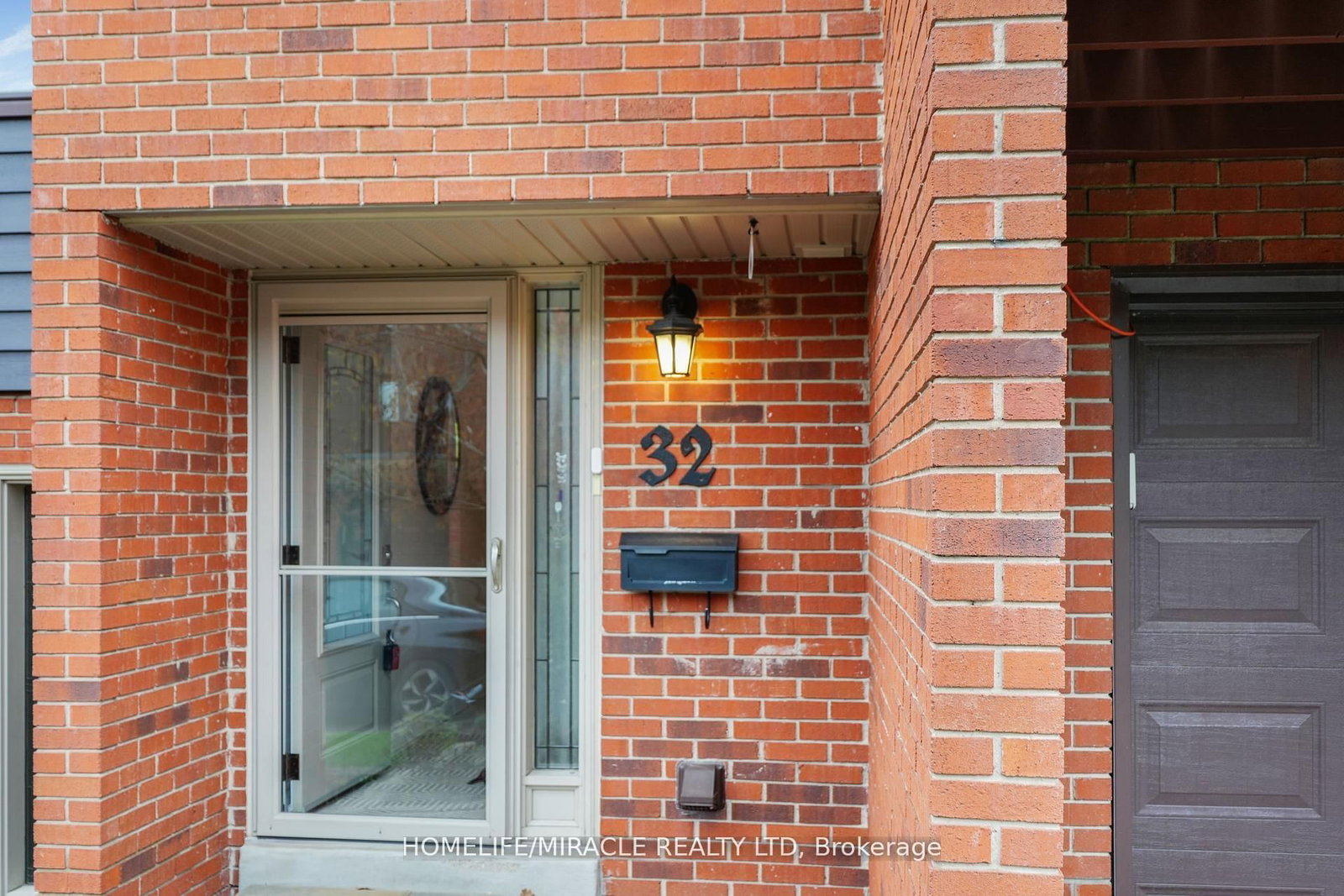 4165 Fieldgate Drive • #32 • Mississauga, ON photo 5