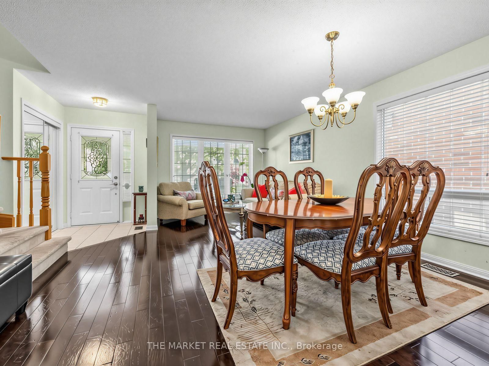 2278 Dunforest Crescent • Oakville, ON photo 10