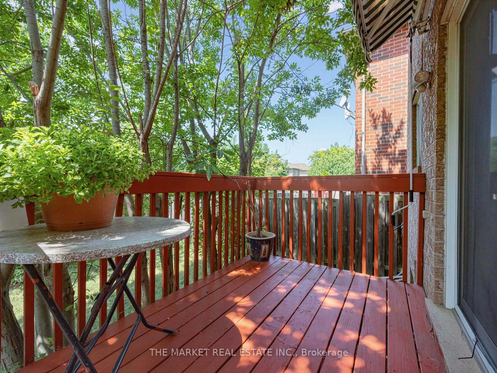 2278 Dunforest Crescent • Oakville, ON photo 37