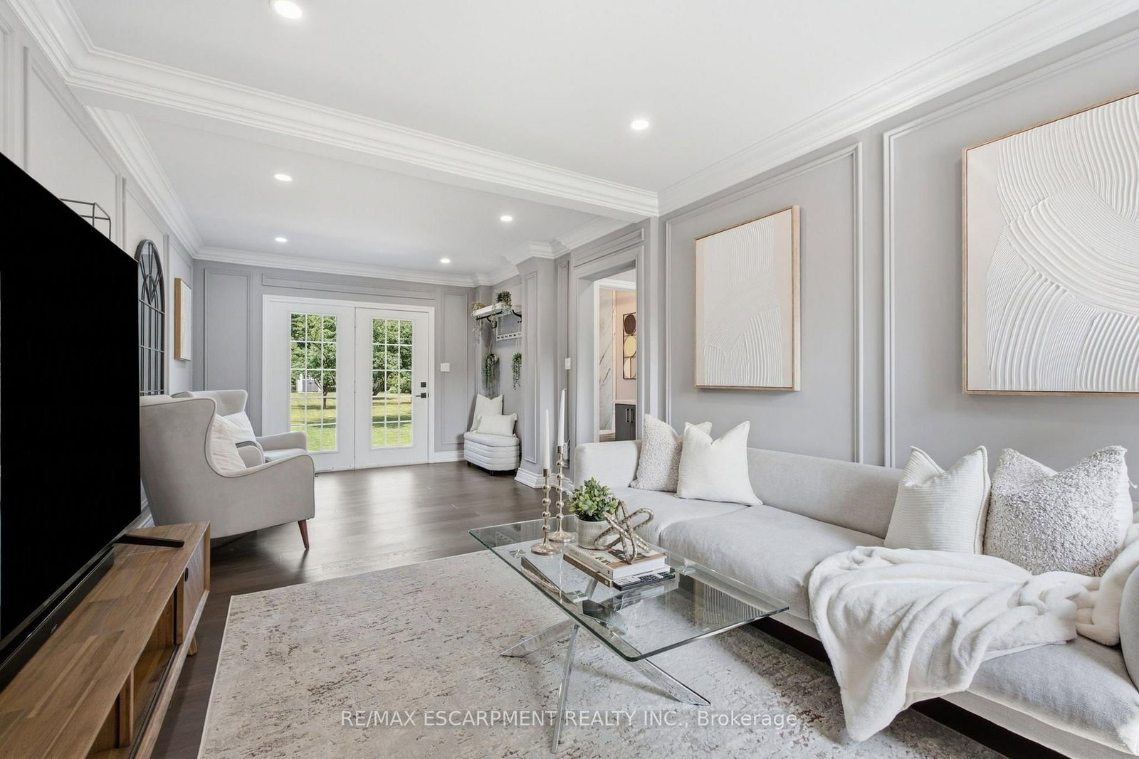 513 Maplehurst Avenue • Oakville, ON photo 16