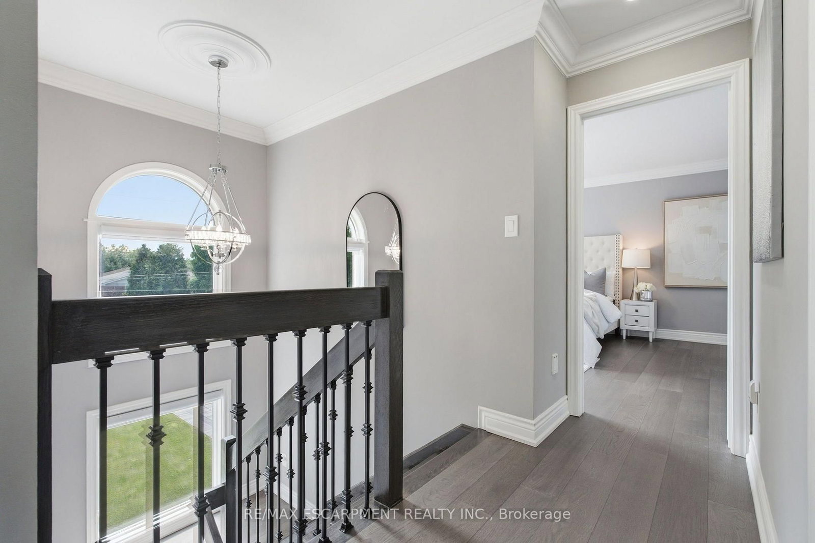 513 Maplehurst Avenue • Oakville, ON photo 20