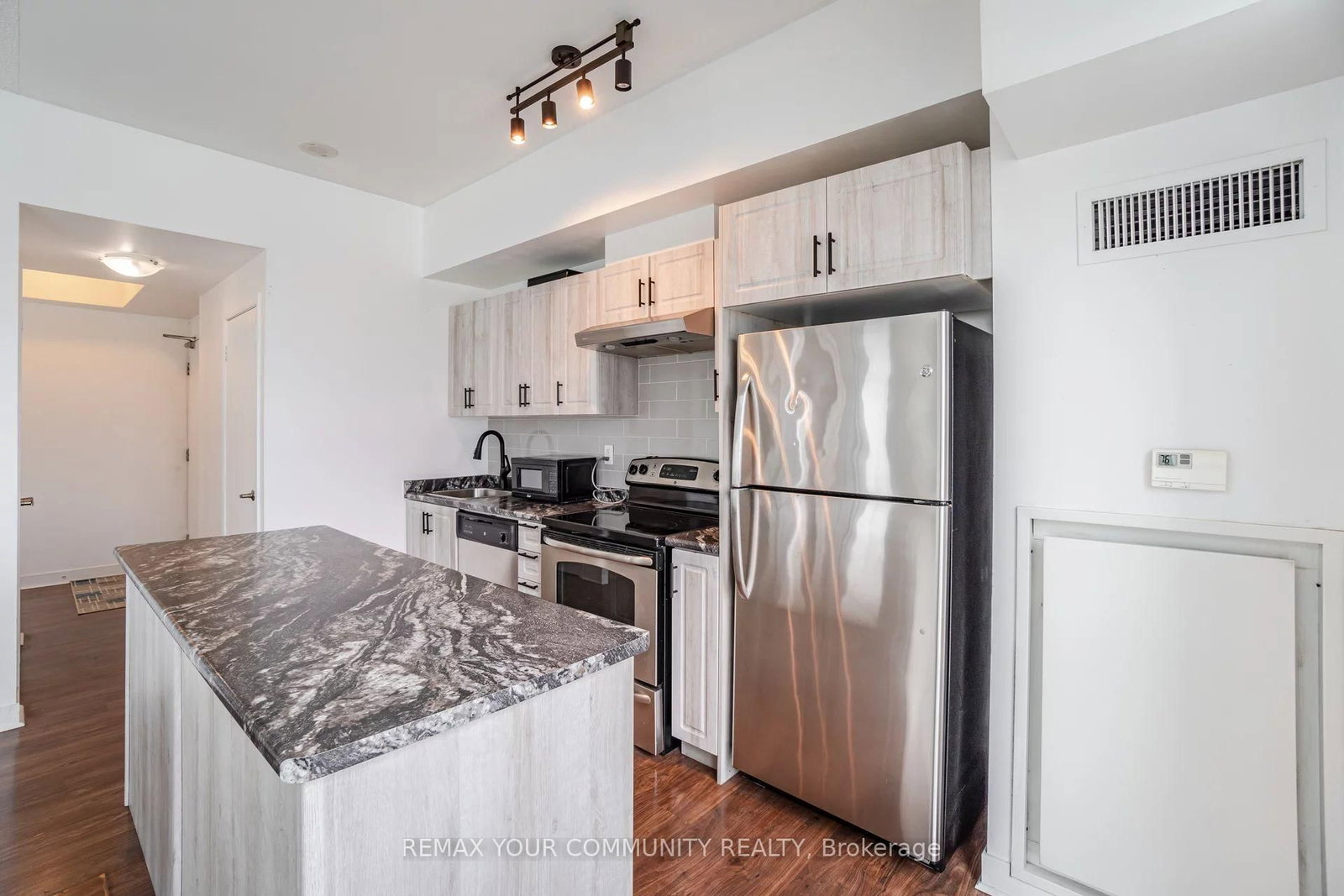 155 Legion Road • #Ph-2913 • Toronto, ON photo 10