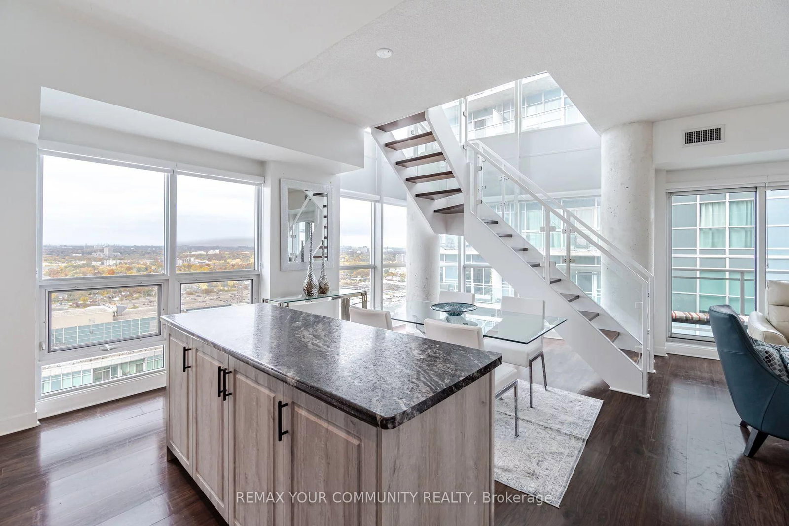 155 Legion Road • #Ph-2913 • Toronto, ON photo 13