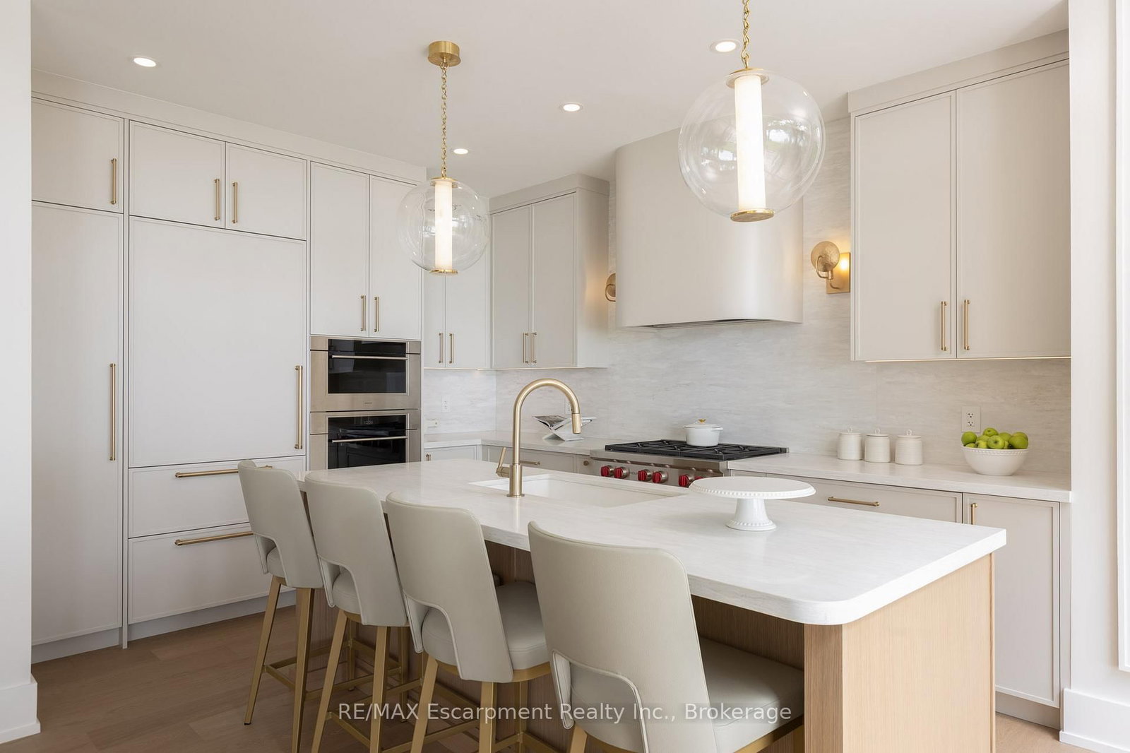 21 Second Street • Oakville, ON photo 16