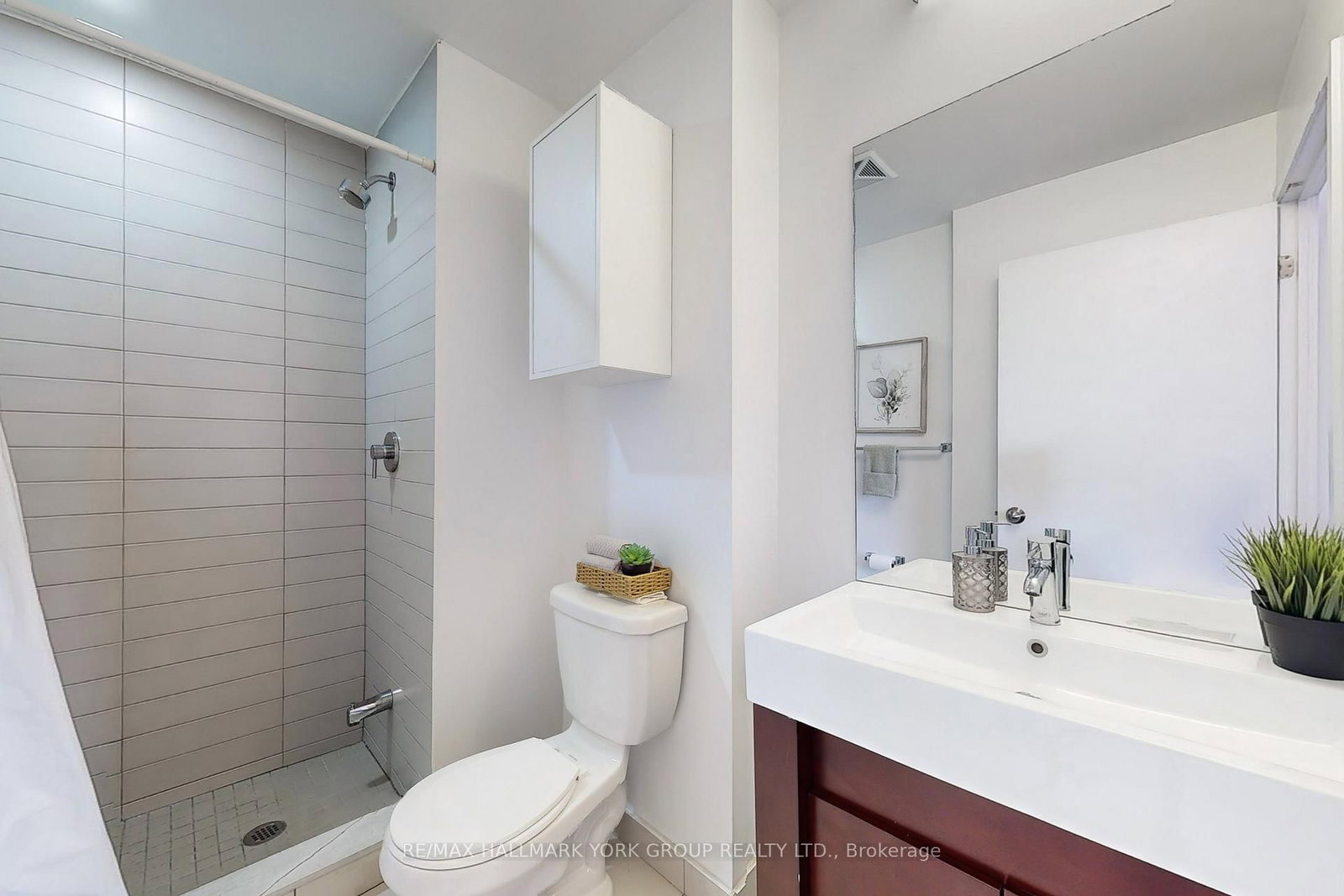 840 Queen's Plate Drive • #612 • Toronto, ON photo 12