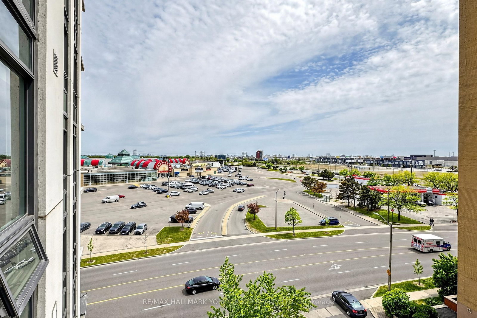 840 Queen's Plate Drive • #612 • Toronto, ON photo 20