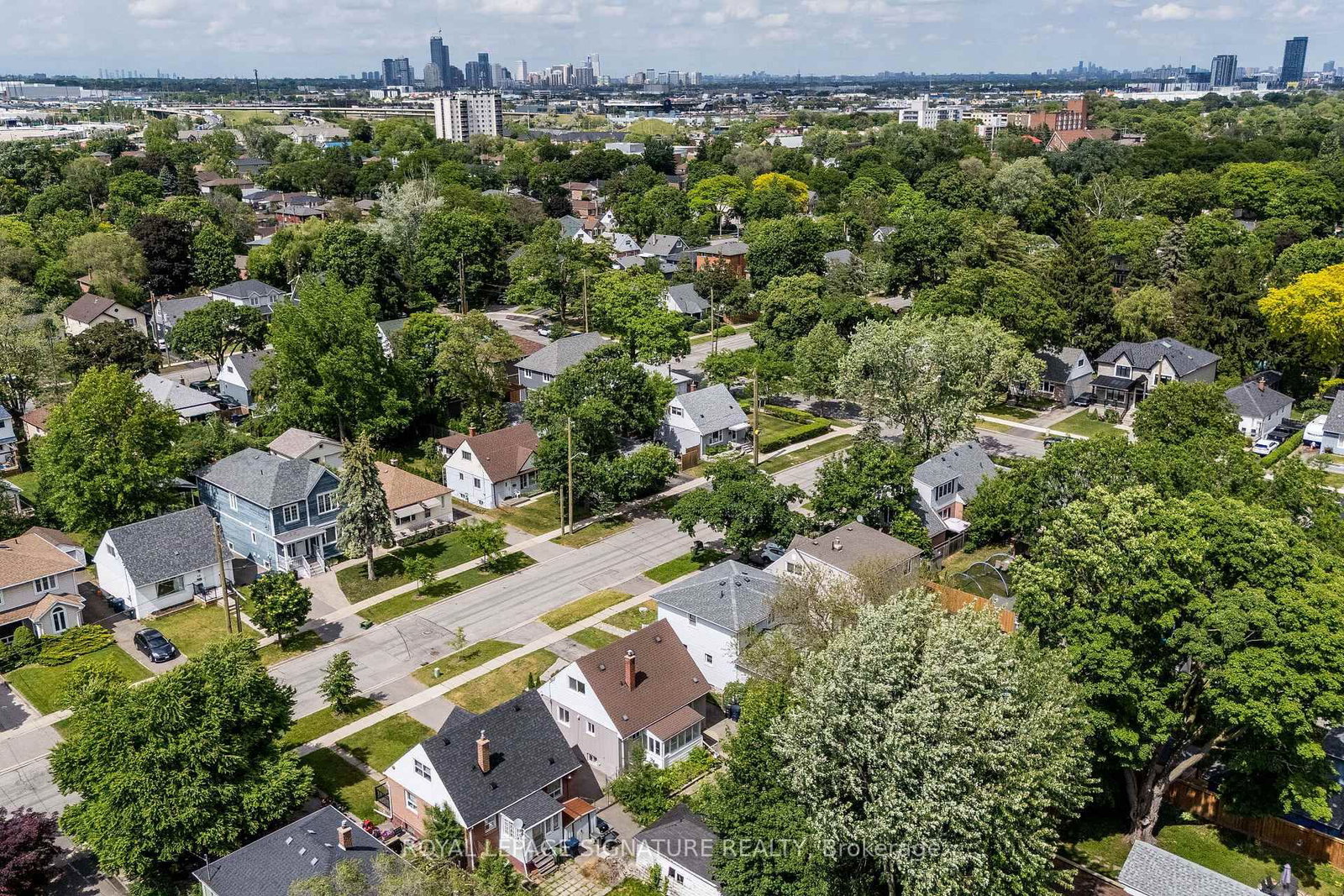 7 Putney Road • Toronto, ON photo 35