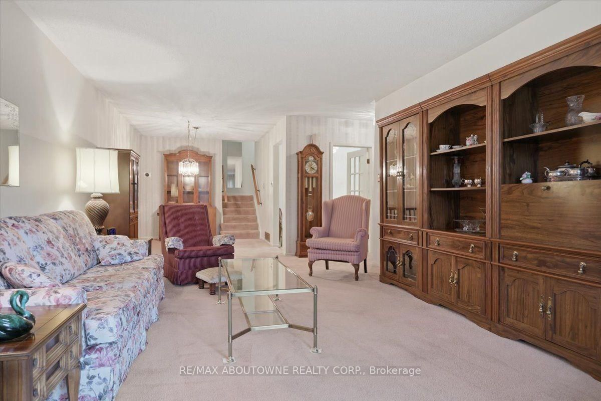 1167 Saturnia Crescent • Mississauga, ON photo 8