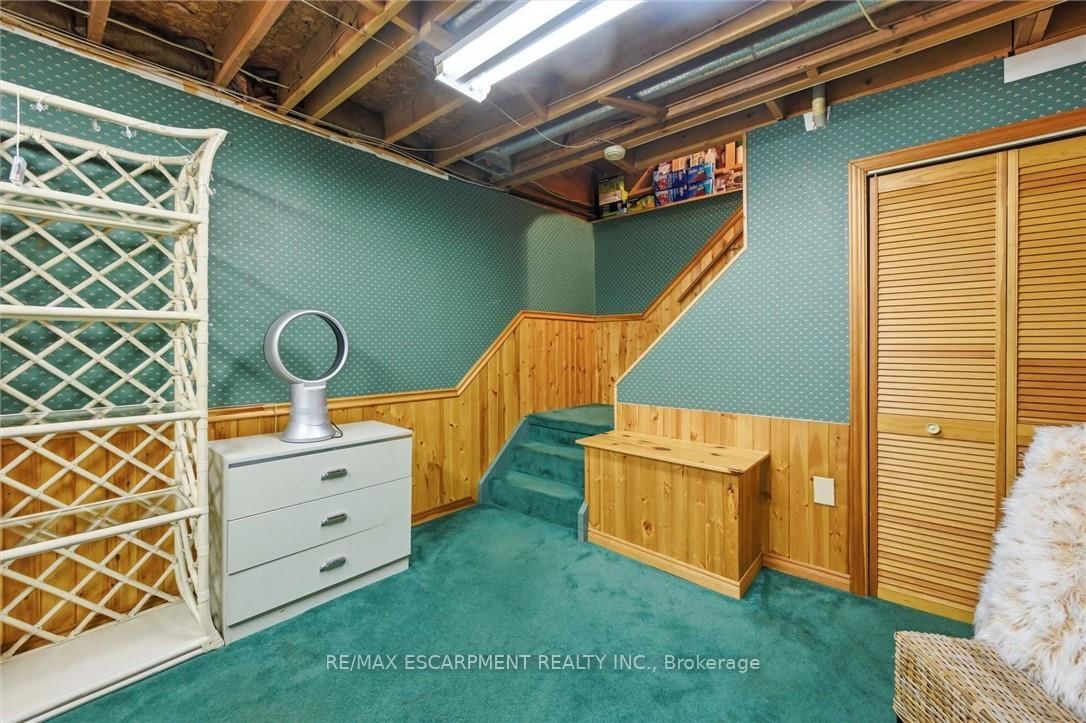 132 Hampton Heath Road • Burlington, ON photo 33