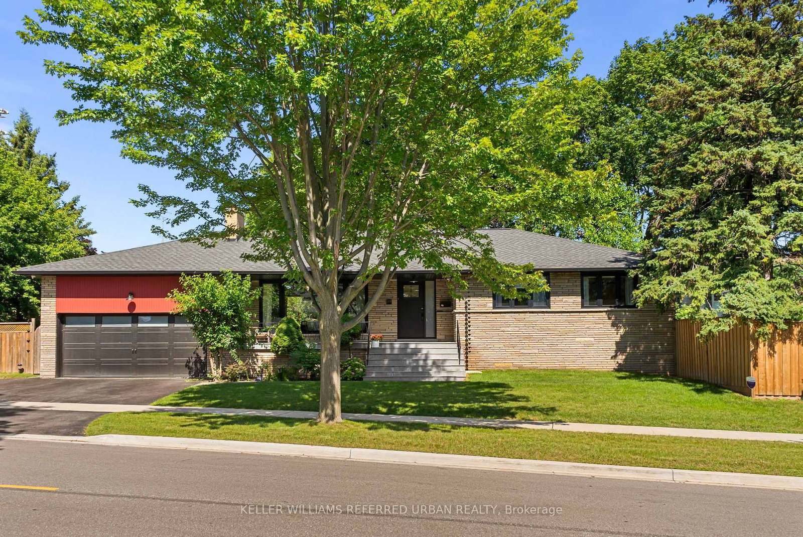 115 Bonnyview Drive • Toronto, ON photo 20