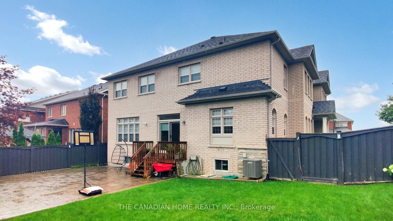 43 McCandless Court • Caledon, ON photo 47
