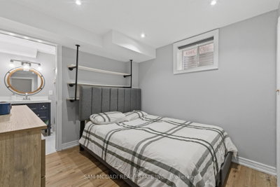920 Clark Milton,ON L9T 6P5 — Photo 34