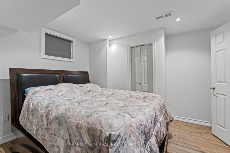 920 Clark Milton,ON L9T 6P5 — Photo 36