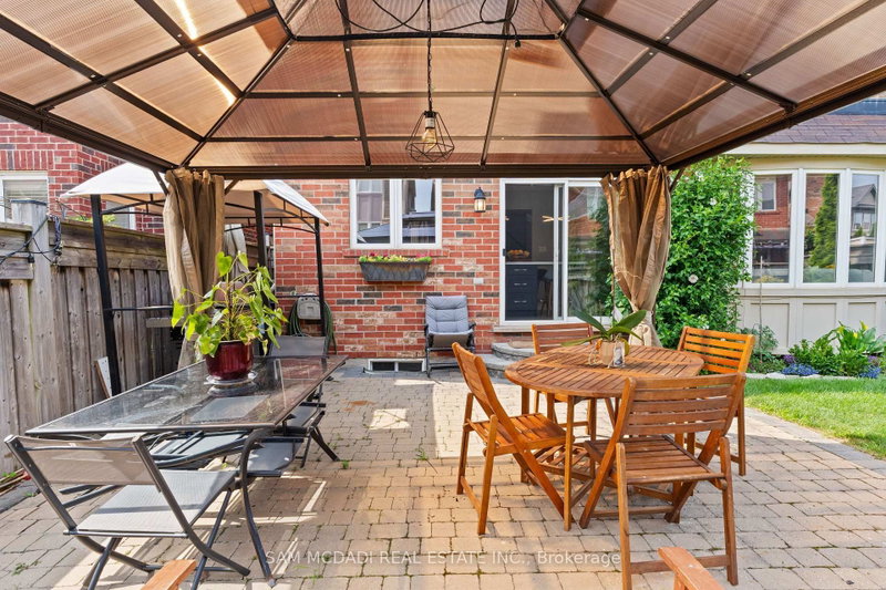 920 Clark Milton,ON L9T 6P5 — Photo 42