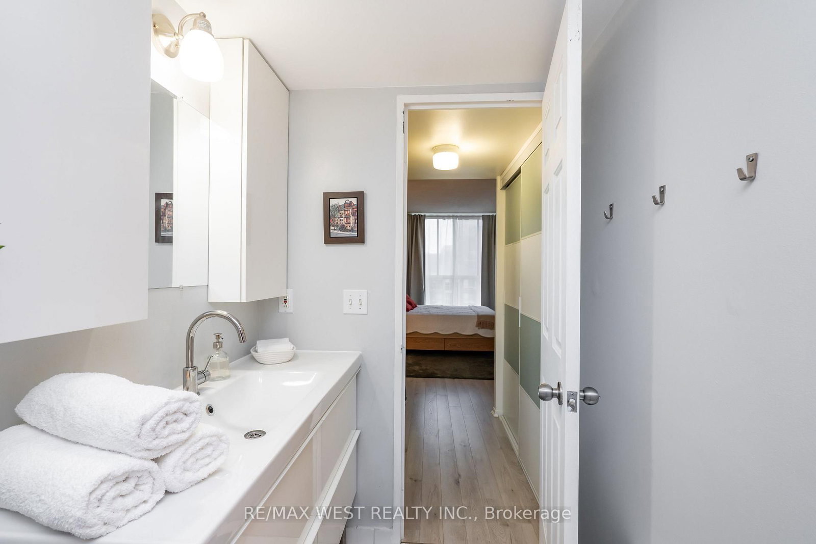 24 Southport Street • #749 • Toronto, ON photo 29