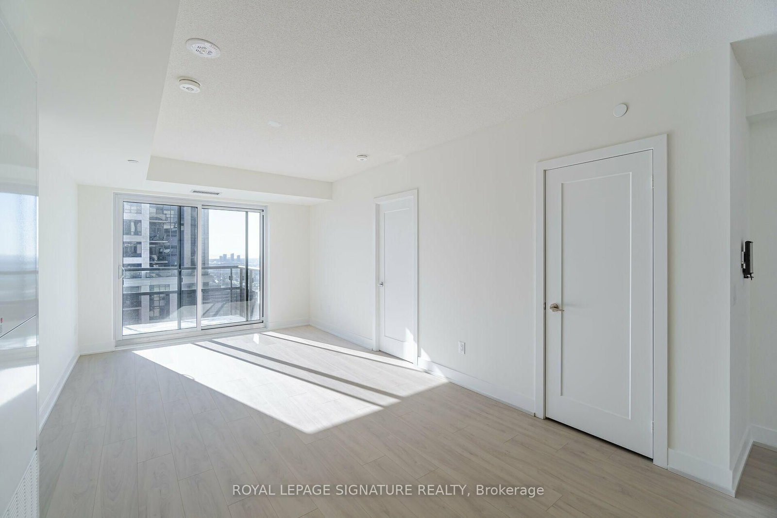 10 Eva Road • #2701 • Toronto, ON photo 10