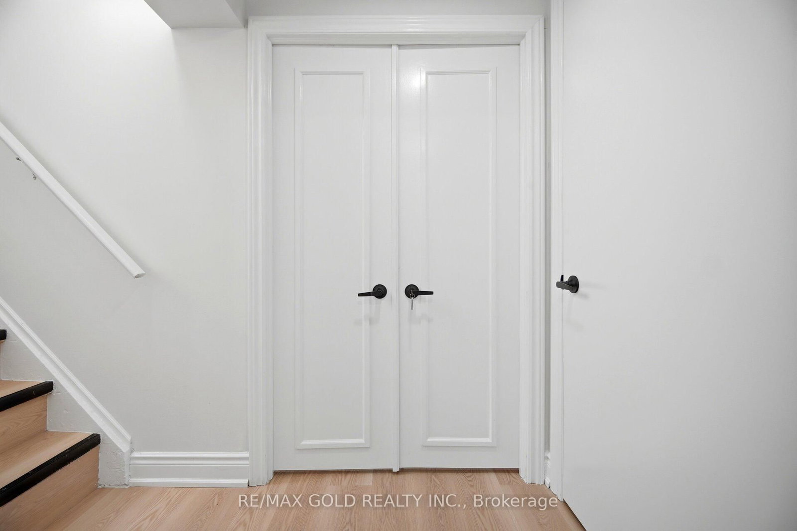 8 Athlone Avenue • Brampton, ON photo 27