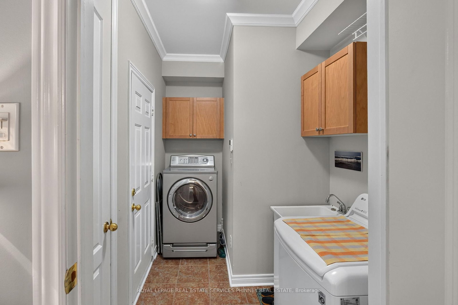 211 Creek Path Avenue • Oakville, ON photo 26