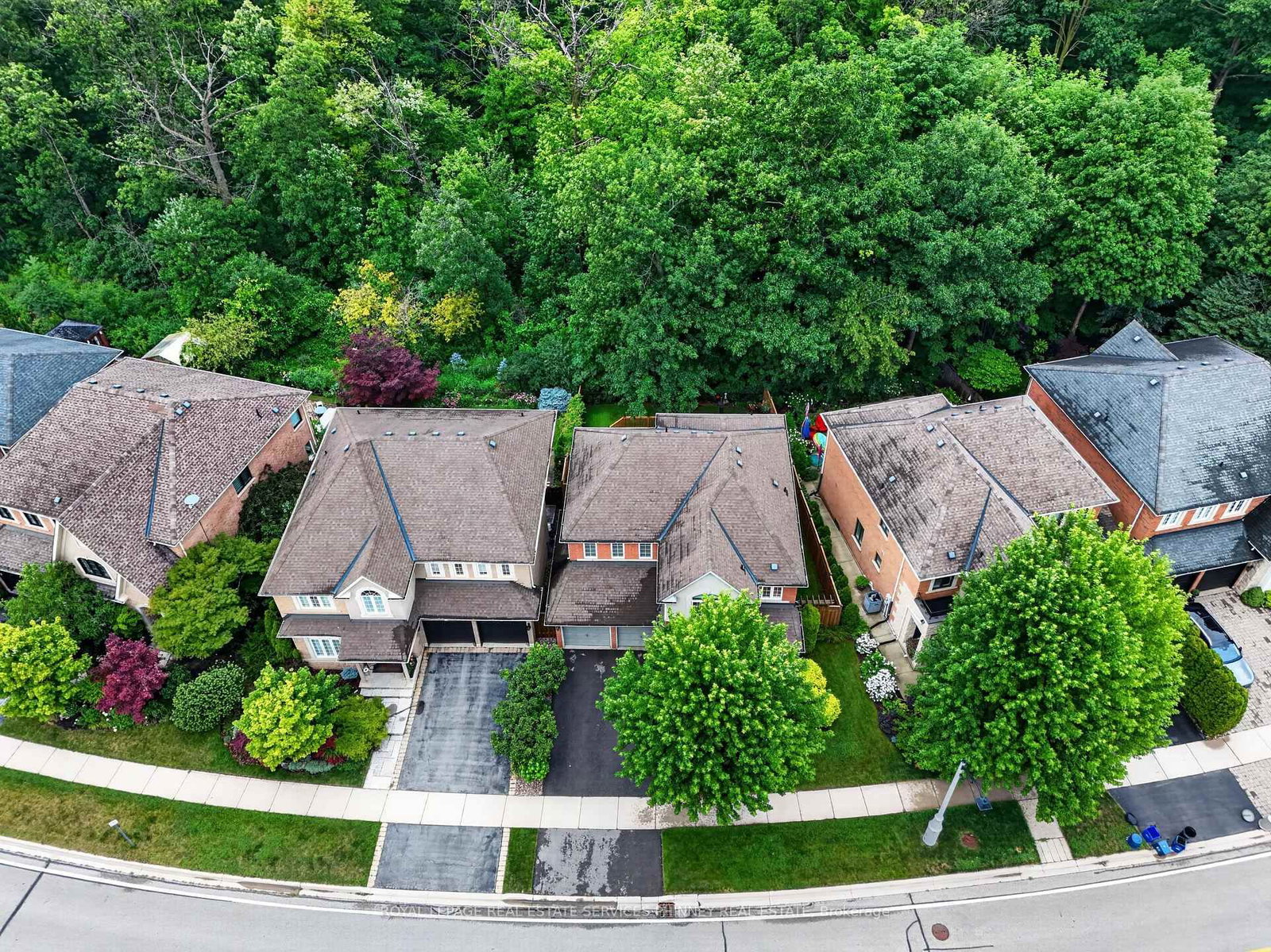 211 Creek Path Avenue • Oakville, ON photo 34