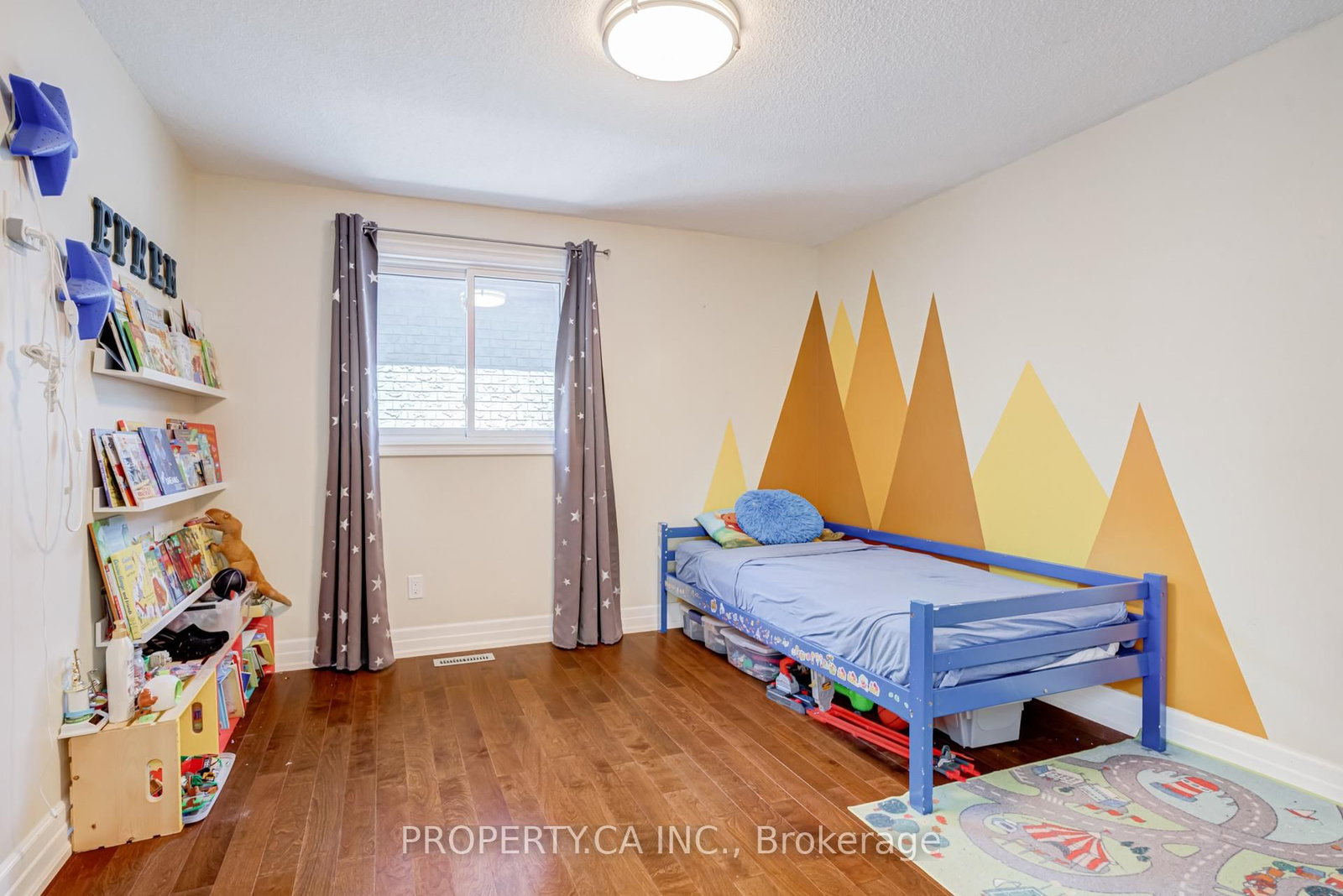 32 Mckinnon Avenue • Halton Hills, ON photo 31