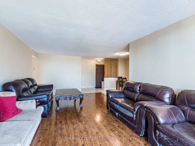 17 Knightsbridge Brampton,Ontario L6T 3X9 — Photo 14