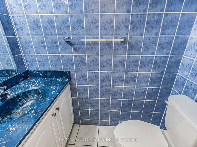 17 Knightsbridge Brampton,Ontario L6T 3X9 — Photo 31