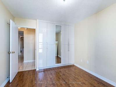 17 Knightsbridge Brampton,Ontario L6T 3X9 — Photo 34