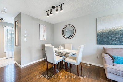 53 Sweetwood Circle • Brampton, ON photo 4