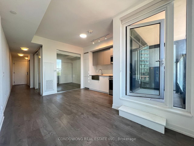 619 - 270 Dufferin Street