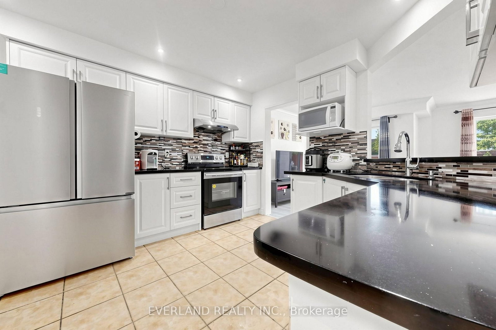 5588 Highbank Road • Mississauga, ON photo 5