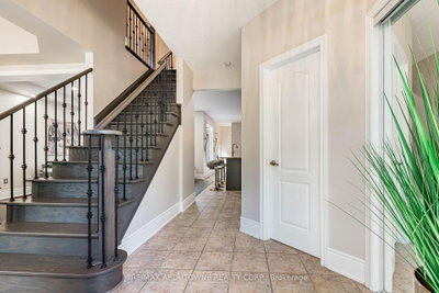 5550 W Tenth Line • Mississauga, ON photo 6