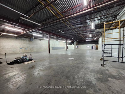 Unit 13-15 — 1030 Kamato Road — photo 3