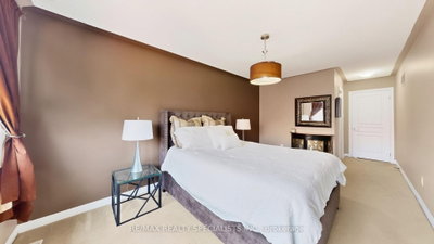 30 Pendulum Circle • Brampton, ON photo 7
