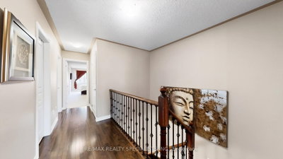 30 Pendulum Circle • Brampton, ON photo 9