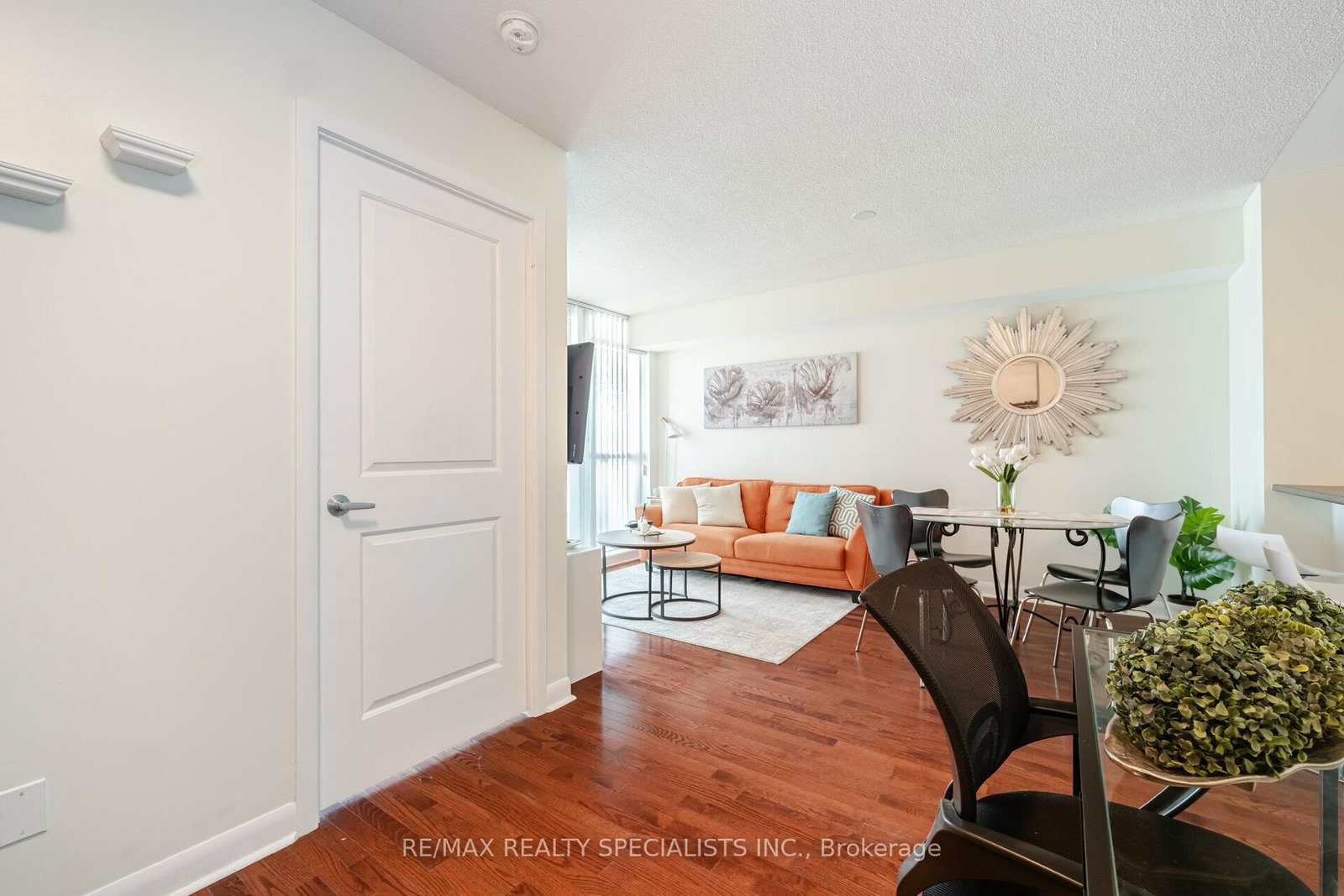 235 Sherway Gardens Road • #1609 • Toronto, ON photo 14